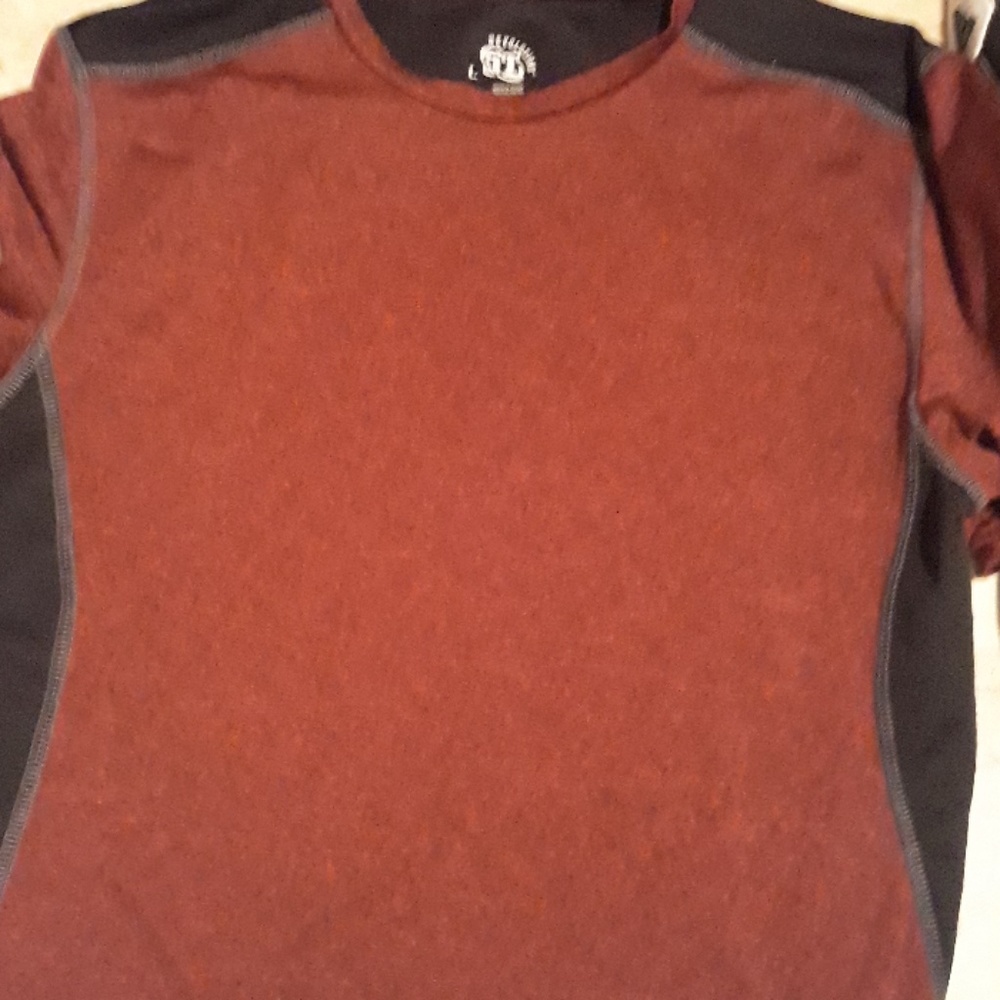Revolution tee